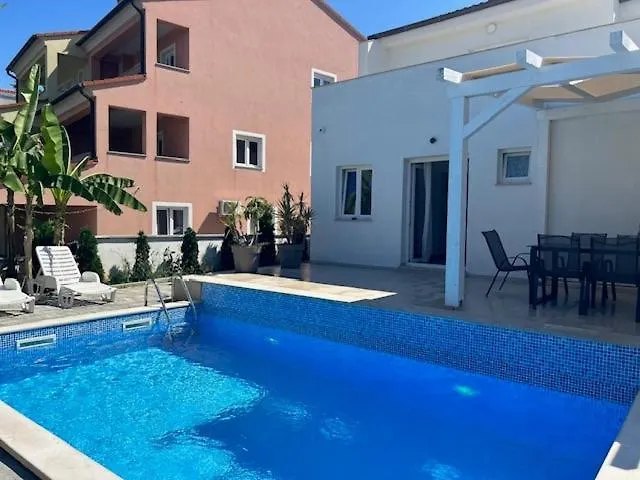 Villa Luana With Private Pool In Beautiful Rovinj Croatia