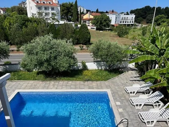 Villa Luana With Private Pool In Beautiful Rovinj